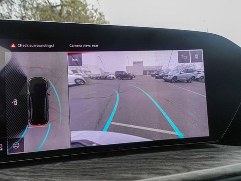 Used 2025 Audi Q5 Premium Plus w/ Premium Plus image 17