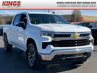Used 2024 Chevrolet Silverado 1500 LT video 1