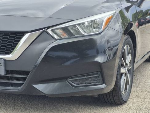 Used 2020 Nissan Versa SV FWD image 5