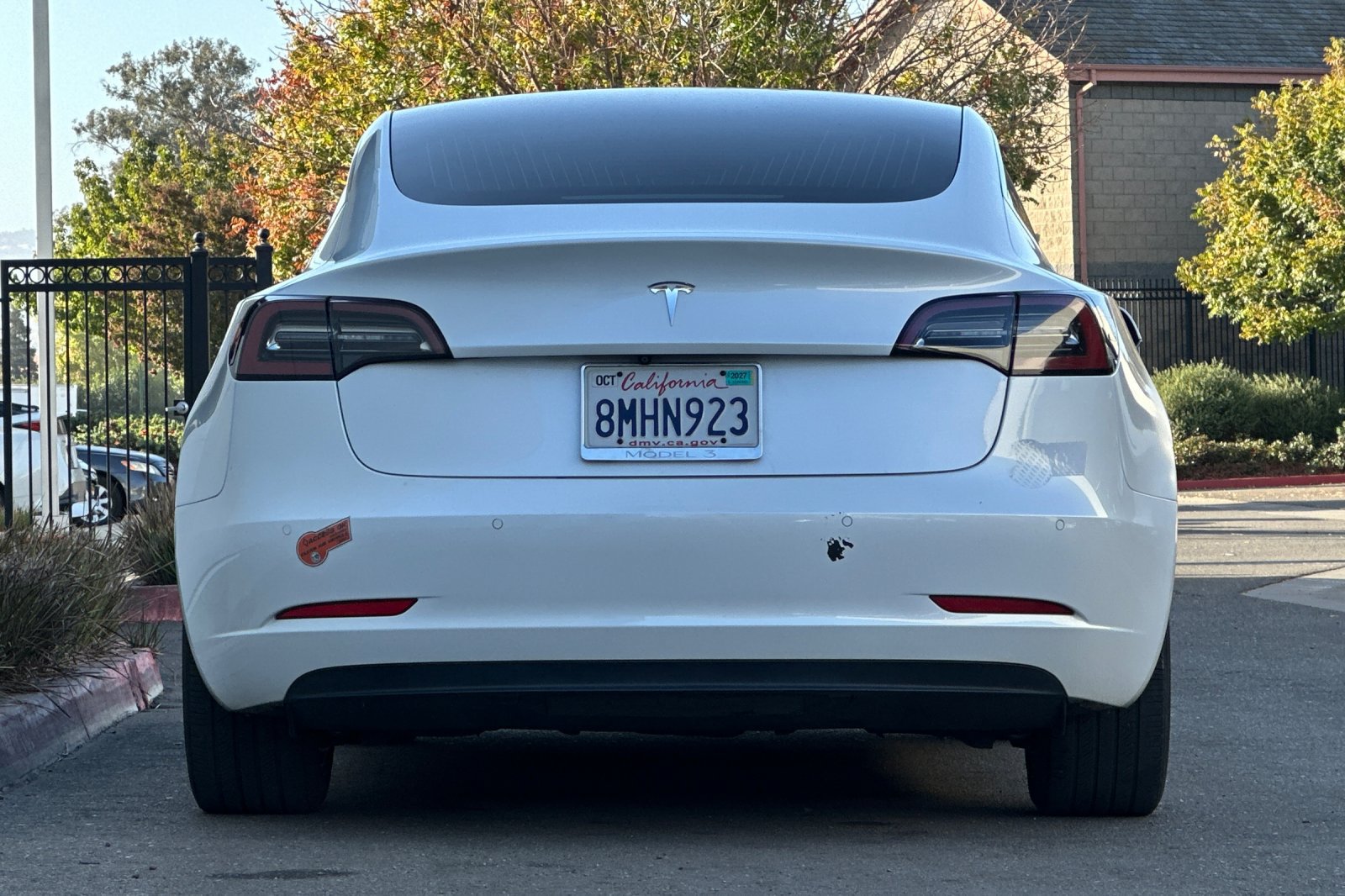 Used 2019 Tesla Model 3 Mid Range RWD image 5