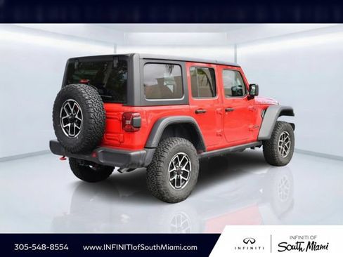 Used 2026 Jeep Wrangler Unlimited Rubicon AWD/4WD image 4