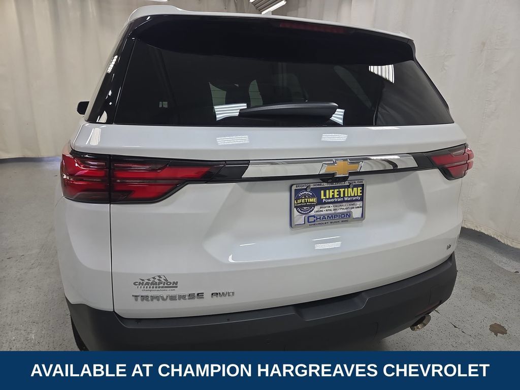 Certified 2023 Chevrolet Traverse LT w/ LT Premium Package AWD/4WD image 40