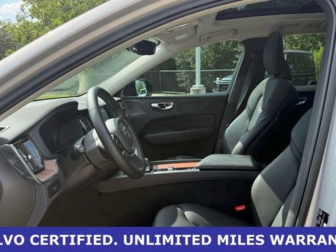 Certified 2023 Volvo XC60 B5 Plus w/ Climate Package AWD/4WD image 18