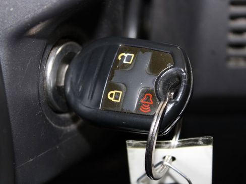 Used 2014 Ford F150 STX w/ Equipment Group 201A Mid RWD image 27