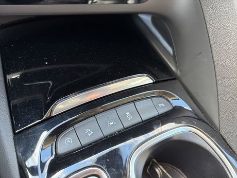 Used 2023 Buick Envision Preferred w/ Sport Touring Package image 8