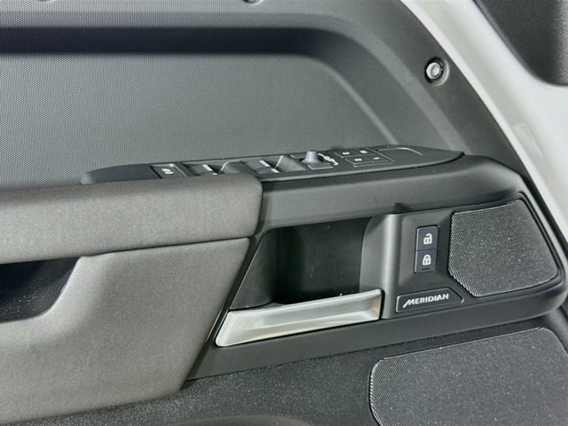 New 2026 Land Rover Defender 110 S AWD/4WD image 20