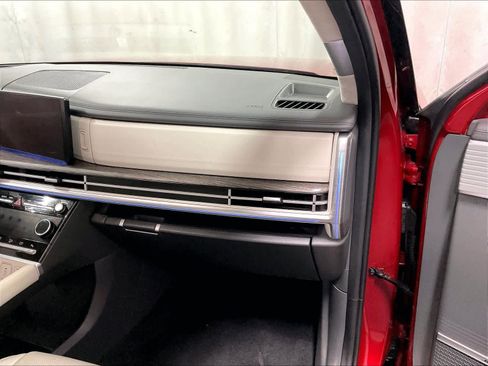 Used 2024 Hyundai Santa Fe Calligraphy image 13