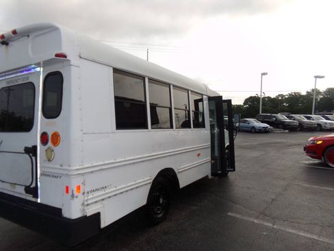 Used 2012 Chevrolet Express 3500 w/ School Bus Package RWD image 27