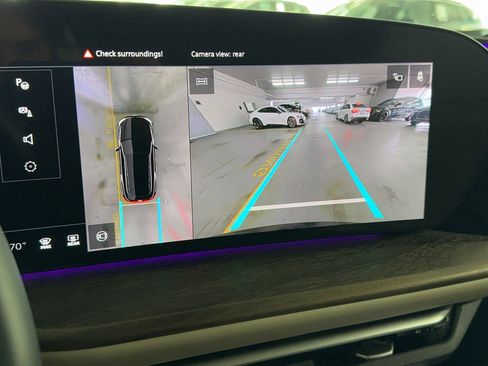 Used 2025 Audi Q5 Prestige image 24