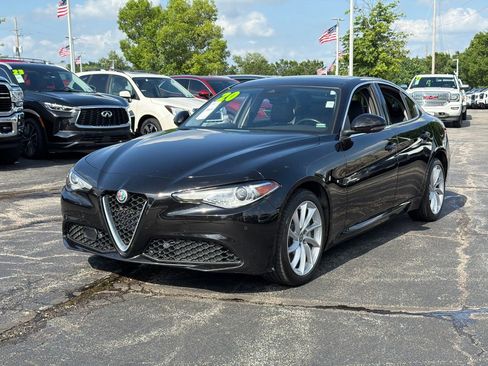 Used 2020 Alfa Romeo Giulia AWD w/ Cold Weather Package image 2