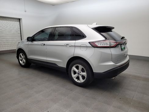 Used 2017 Ford Edge SE FWD image 3