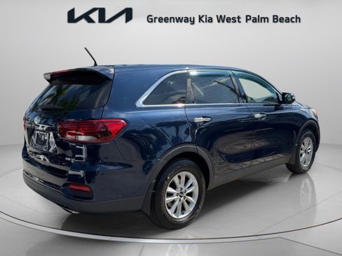Used 2019 Kia Sorento FWD image 7