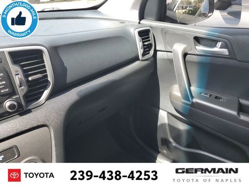 Used 2017 Kia Sportage LX image 35