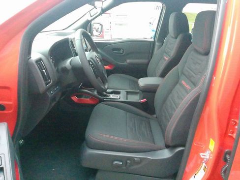 New 2026 Nissan Frontier PRO-4X w/ Tow Package image 9