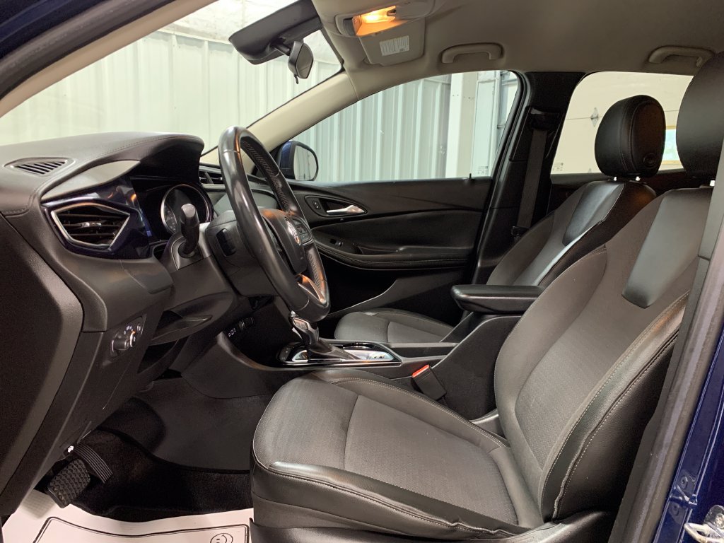 Used 2022 Buick Encore GX Preferred w/ Cold Weather Comfort Package FWD image 16