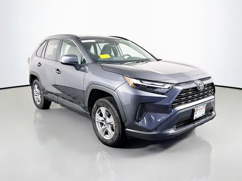 Used 2025 Toyota RAV4 XLE image 8