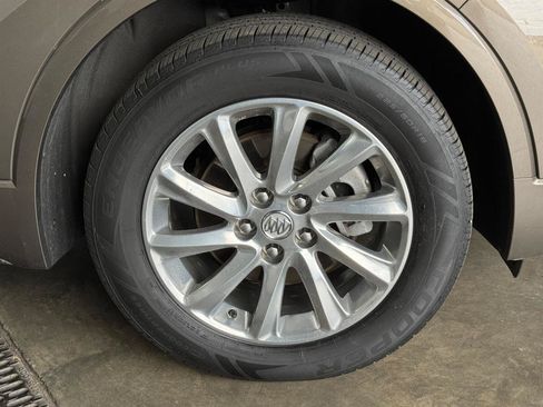 Used 2019 Buick Envision Essence AWD/4WD image 36
