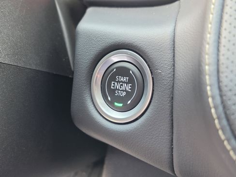 Used 2021 Chevrolet Tahoe Premier RWD image 35