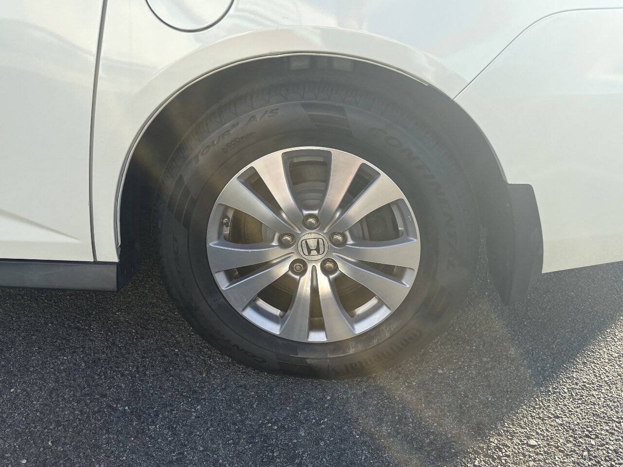Used 2017 Honda Odyssey EX-L image 28
