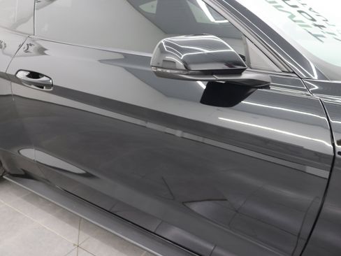 Used 2016 Ford Mustang Shelby GT350R w/ GT350R Equipment Group 920A image 22