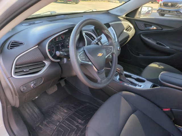 Used 2024 Chevrolet Malibu LT FWD image 32