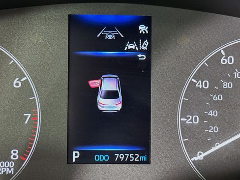 Used 2024 Toyota Corolla LE FWD image 15