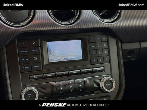 Used 2015 Ford Mustang Coupe RWD image 9