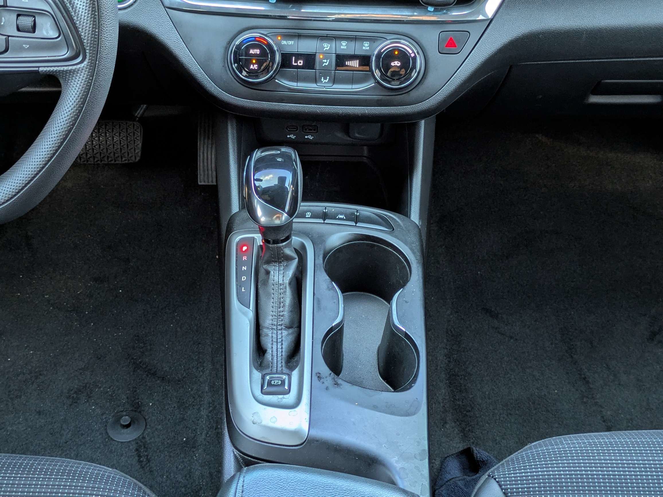 Used 2024 Buick Envista Preferred FWD image 19
