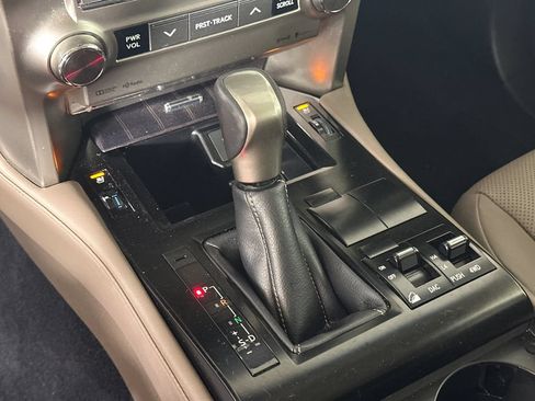 Used 2021 Lexus GX 460 Premium AWD/4WD image 30