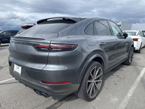 Used 2021 Porsche Cayenne Coupe w/ Premium Package AWD/4WD image 6