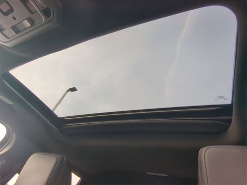 Used 2024 Toyota Tacoma TRD Off-Road w/ TRD Off Road Premium Package image 28