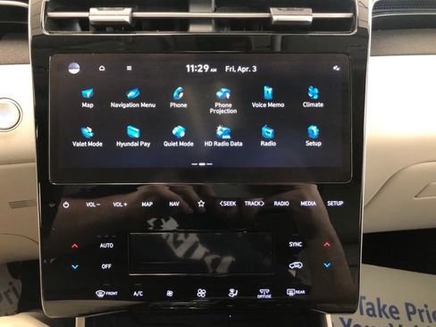 Used 2023 Hyundai Tucson Limited AWD/4WD image 29