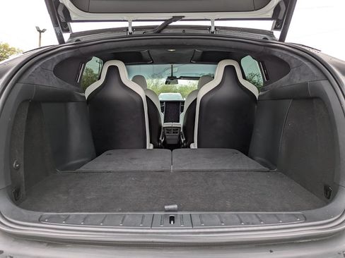 Used 2020 Tesla Model X Long Range AWD/4WD image 42