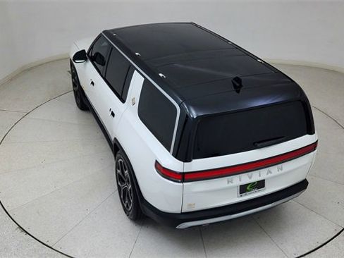 Used 2024 Rivian R1S Adventure image 83