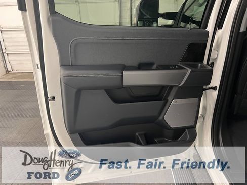 New 2025 Ford F350 Lariat w/ Lariat Ultimate Package image 31