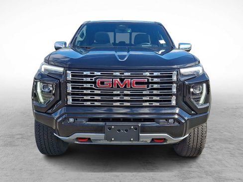 Used 2023 GMC Canyon Denali w/ Denali Black Edition AWD/4WD image 2