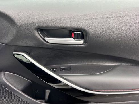 Certified 2024 Toyota Corolla XSE image 17