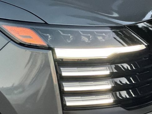 New 2026 Nissan Kicks SR image 30