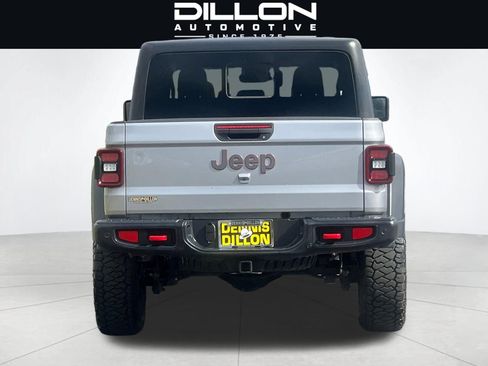 Used 2020 Jeep Gladiator Rubicon AWD/4WD image 5