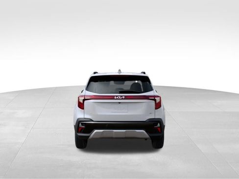 New 2026 Kia Seltos EX image 5