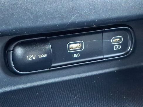 Certified 2024 Kia Seltos X-Line AWD/4WD image 24