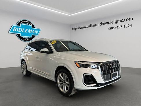 Used 2025 Audi Q7 Premium Plus image 1