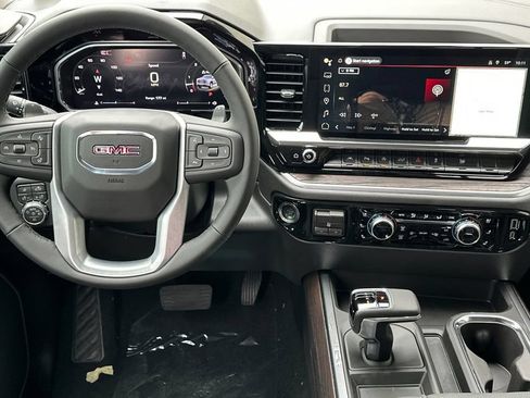 New 2026 GMC Sierra 1500 SLT w/ SLT Premium Plus Package AWD/4WD image 14