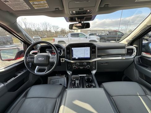 Used 2023 Ford F150 Lariat w/ Trailer Tow Package image 3