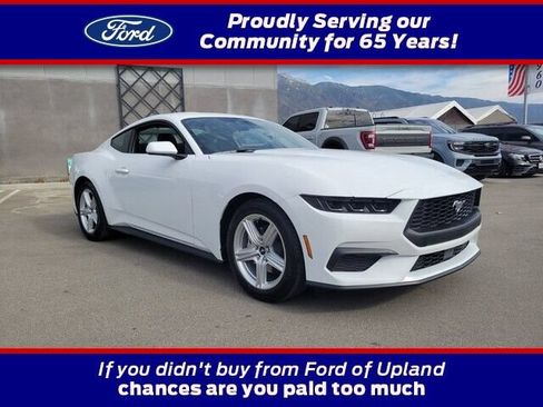 Used 2026 Ford Mustang Coupe RWD image 1