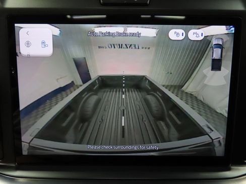 Used 2025 Ford F250 Lariat w/ Lariat Ultimate Package image 19