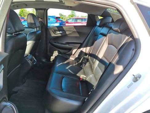 Used 2018 Chevrolet Malibu LT w/ True North Edition FWD image 8