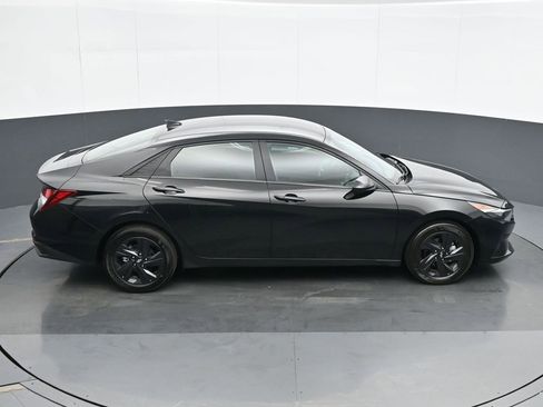 Used 2023 Hyundai Elantra SEL w/ Cargo Package image 22