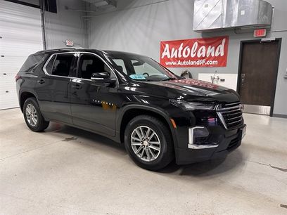 Used 2023 Chevrolet Traverse LT