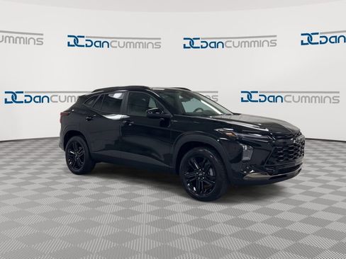 New 2026 Chevrolet Trax ACTIV image 2